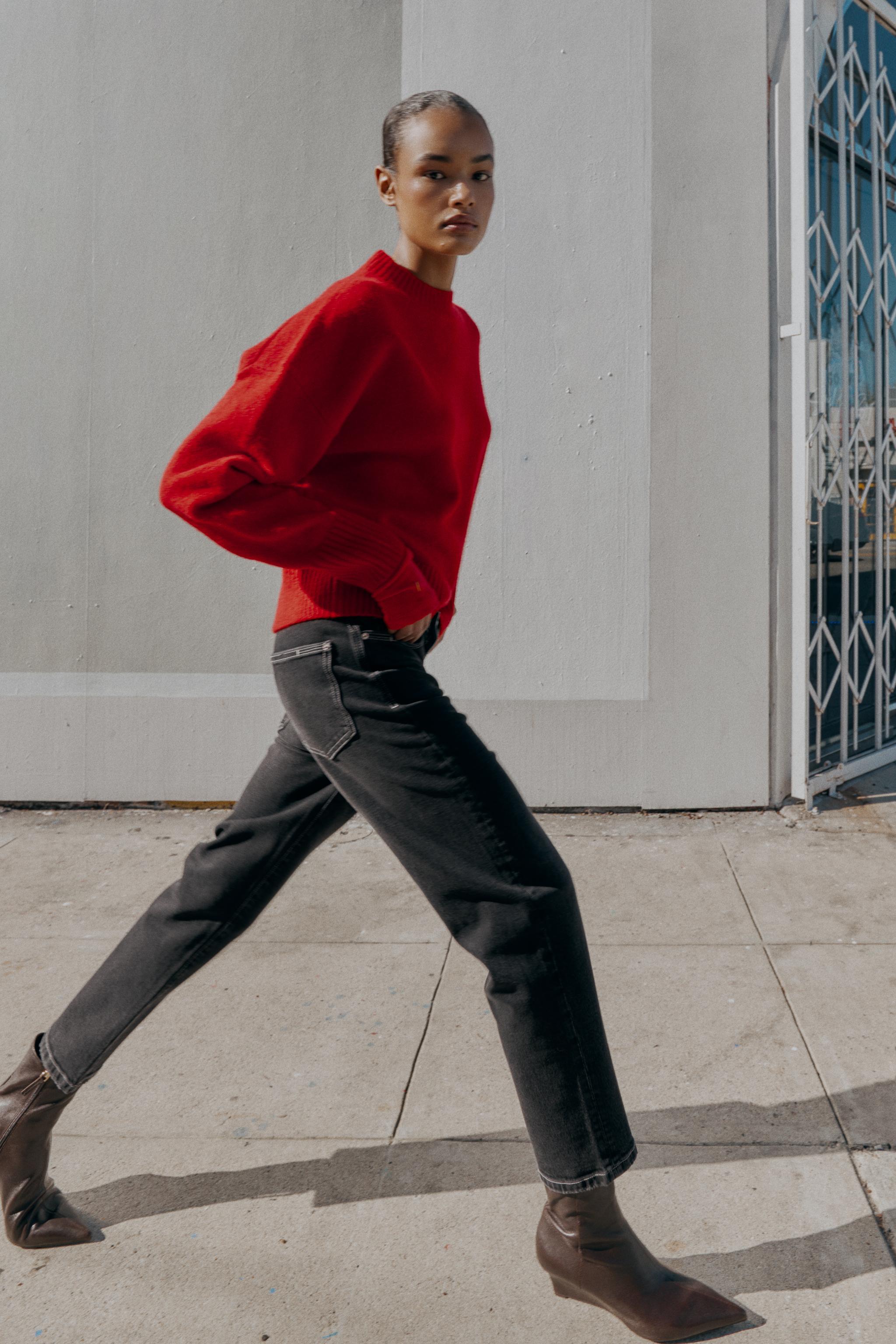 Z.01 MOM FIT HIGH-RISE JEANS